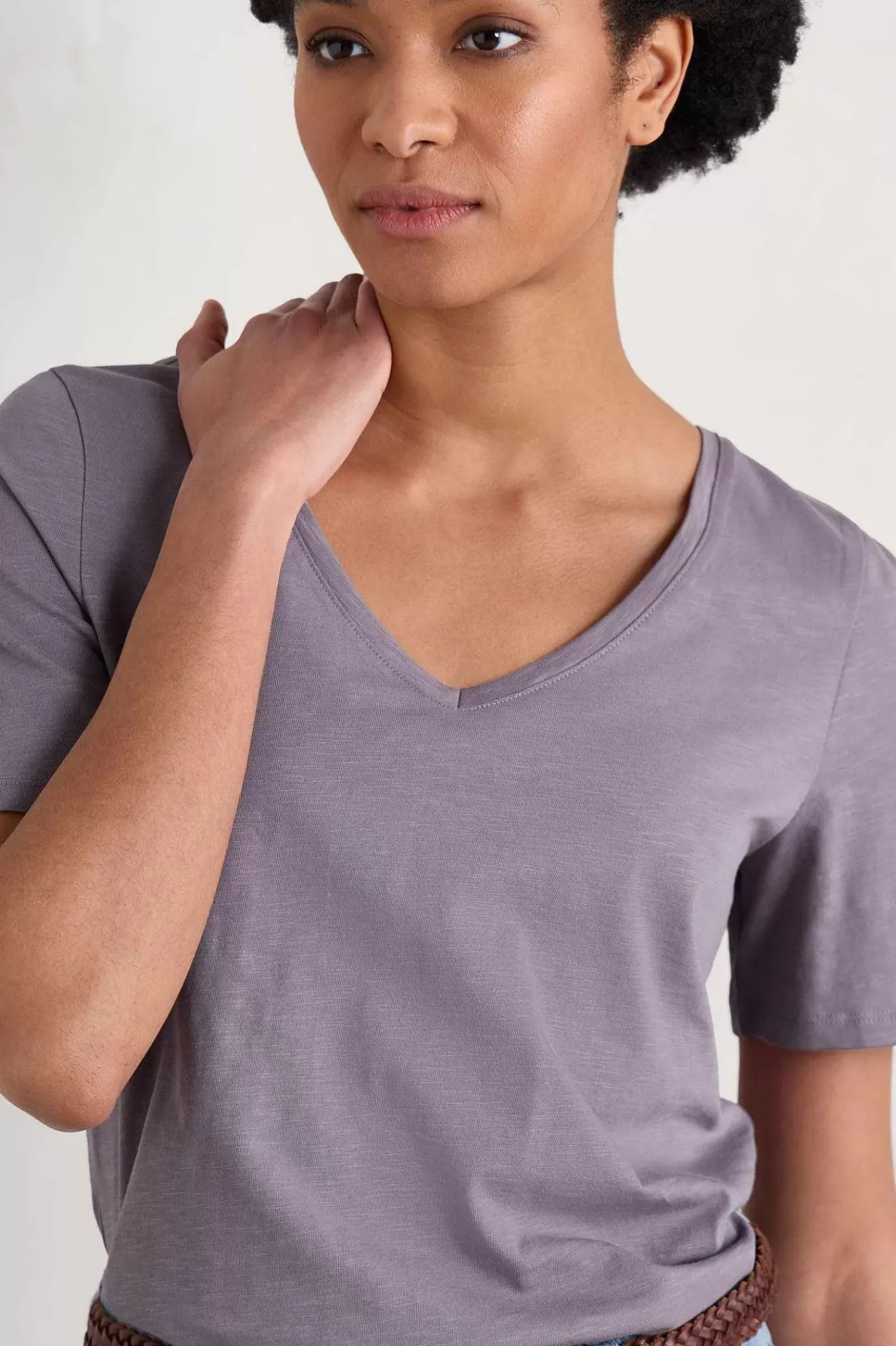 Seasalt Cornwall Burdock Organic Cotton V-Neck T-Shirt (Gots)<Women Tops