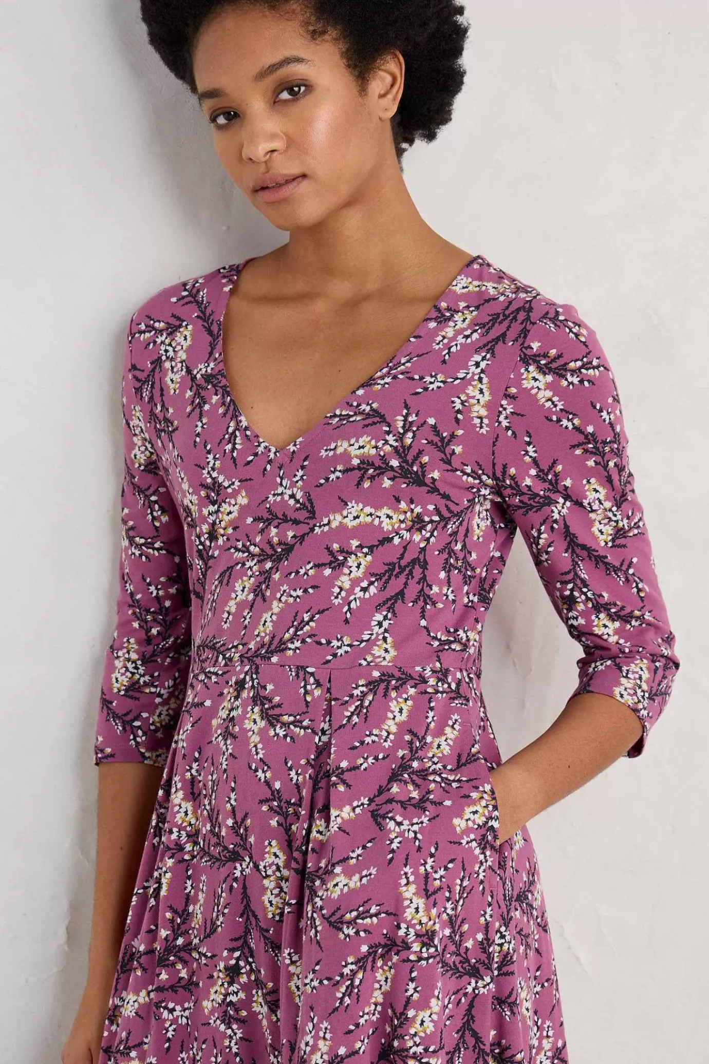 Seasalt Cornwall Helena V-Neck Jersey Midi Dress (Gots)<Women Dresses