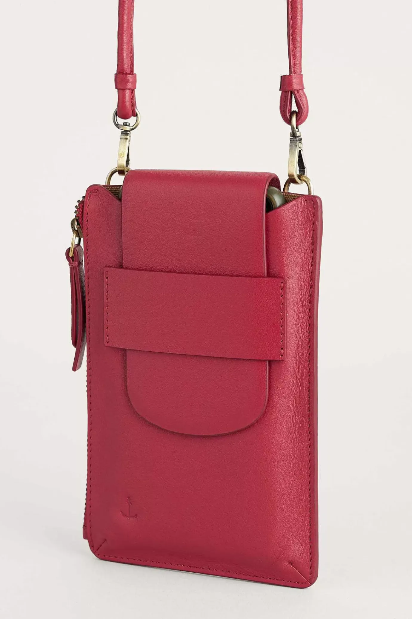 Seasalt Cornwall Kelsey Leather Phone Wallet<Women Bags