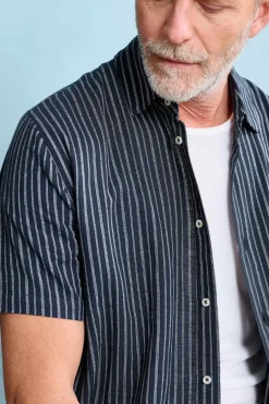 Seasalt Cornwall Men's Skylight Cave Short Sleeve Shirt<Men Shirts