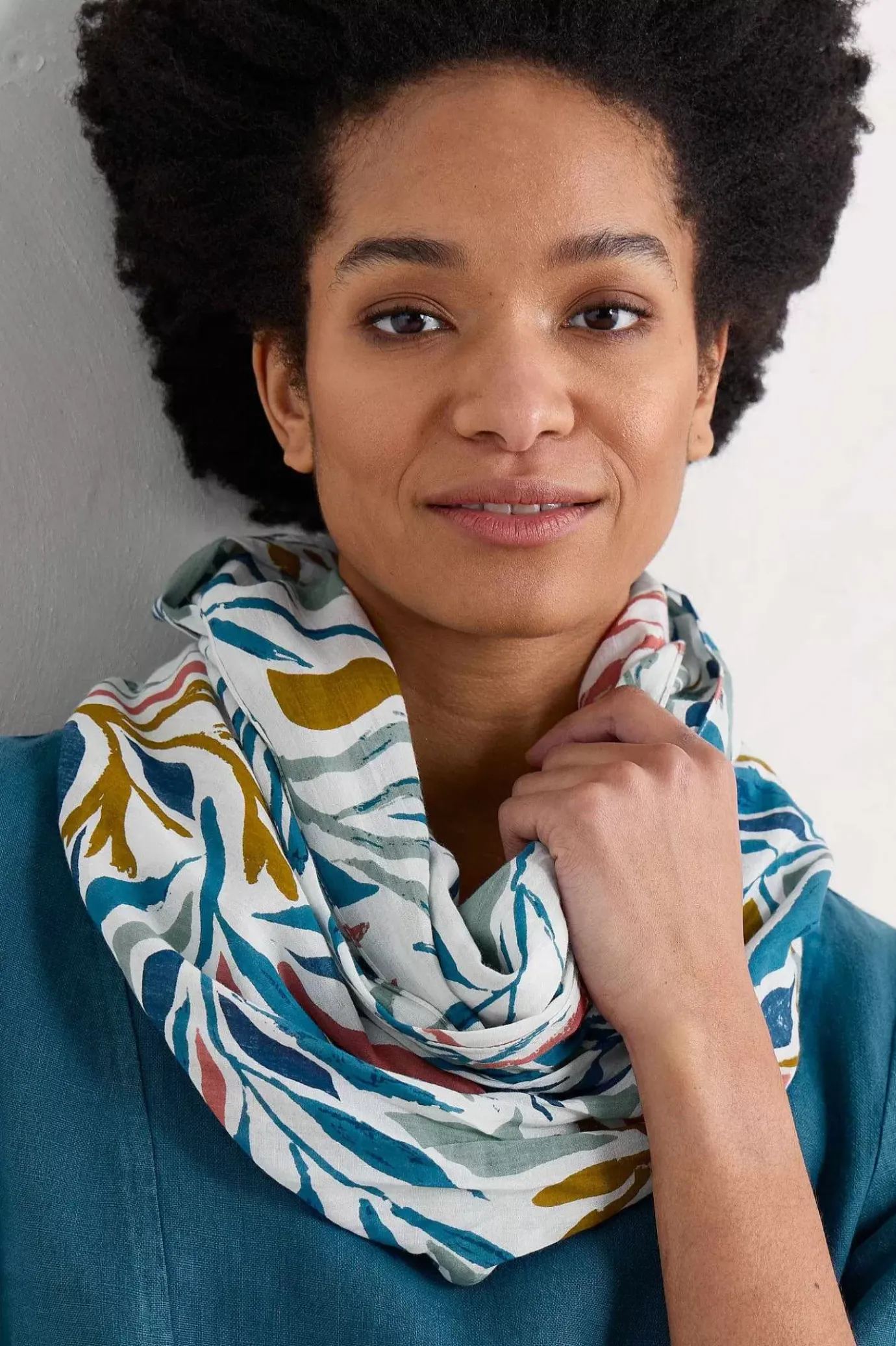 Seasalt Cornwall Summer Circle Scarf<Women Scarves & Shawls