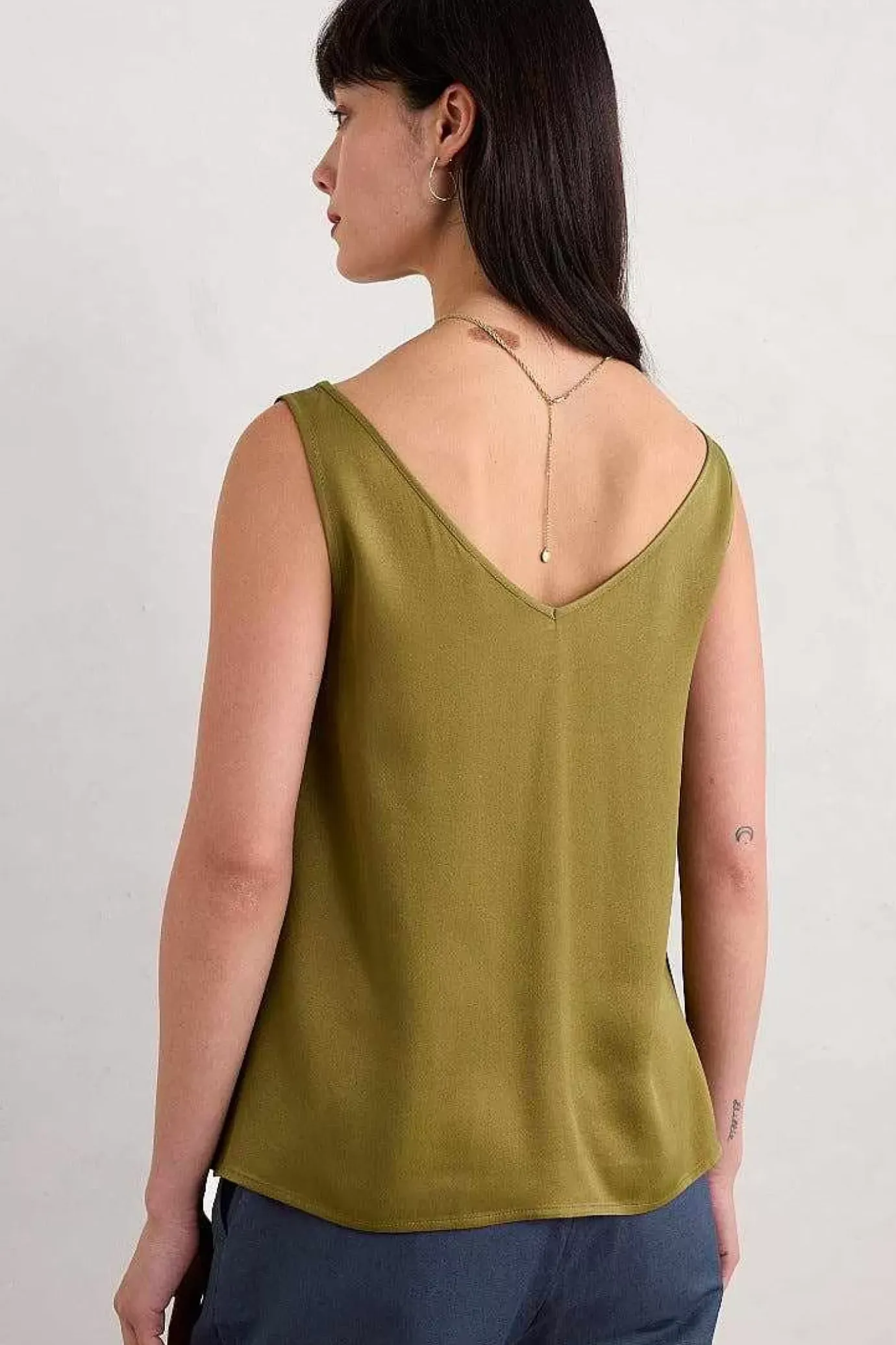 Seasalt Cornwall Wilder V-Neck Satin Vest<Women Tops