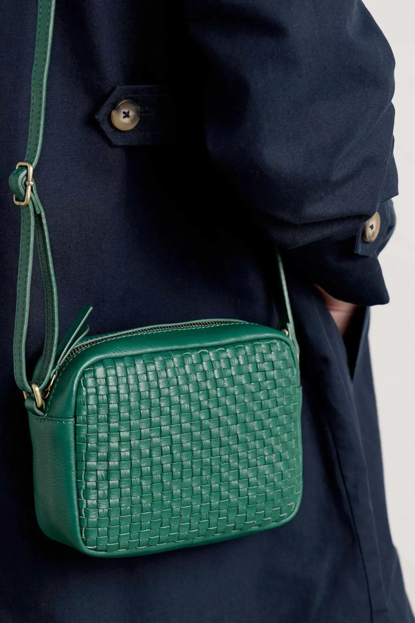 Seasalt Cornwall Woven Sea Fan Leather Cross-Body Bag<Women Bags